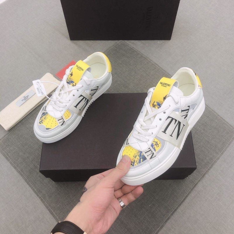 Valentino Sneakers